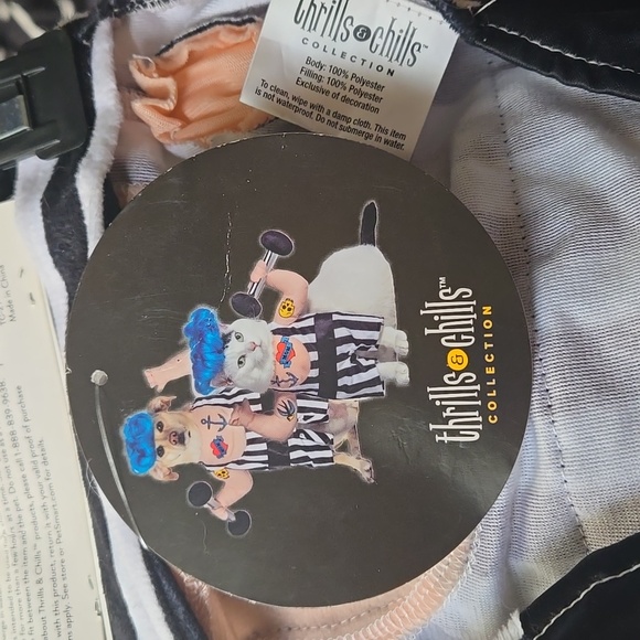 NWT Pet Costume - Picture 3 of 3